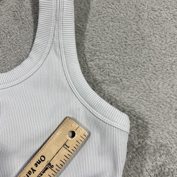 Alo Yogo Tank Top Shirt Womens Large Ribbed Racerback Gray Gym Workout Athletic - Picture 7 of 11
